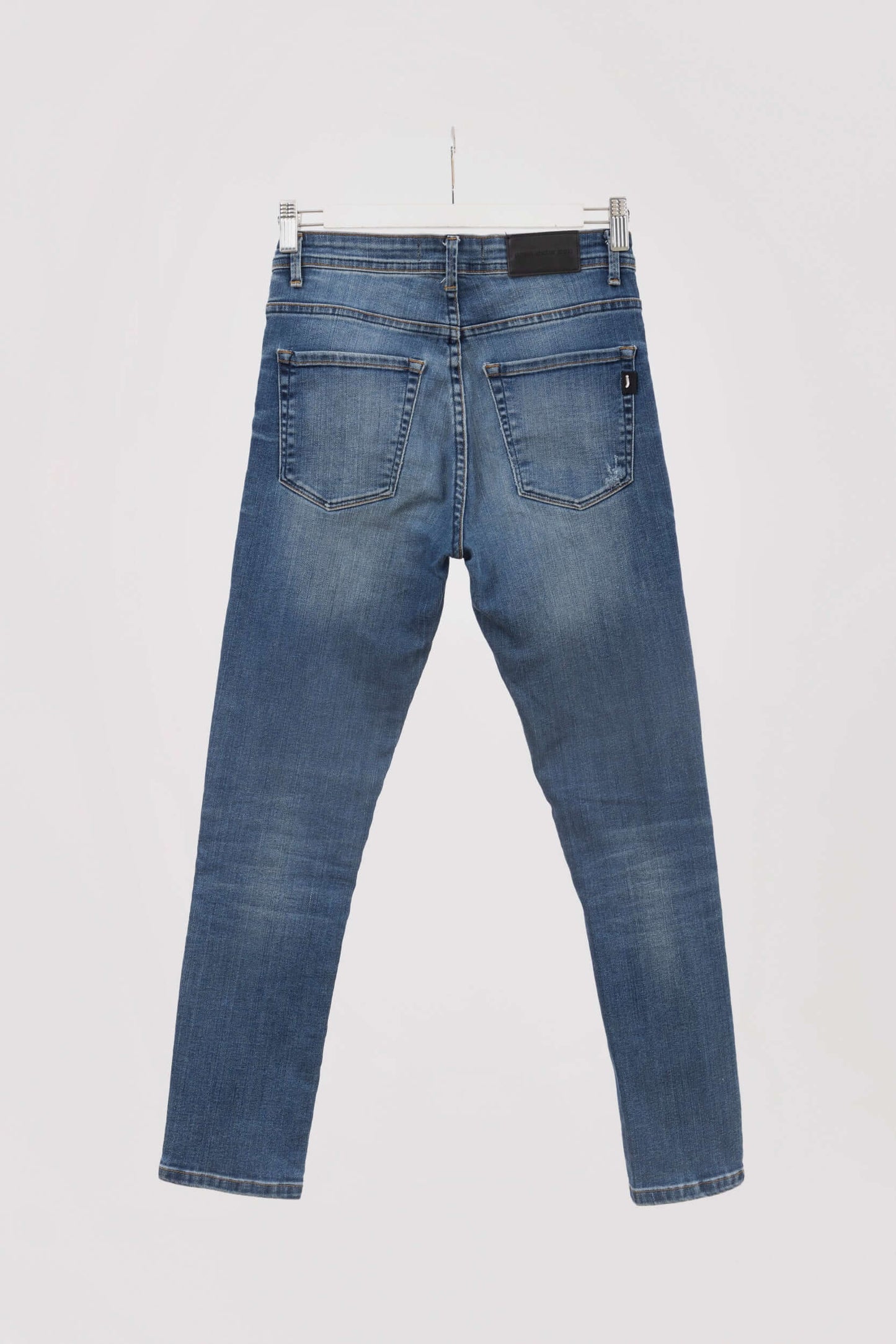 JEANS EFECTO DESGASTADO