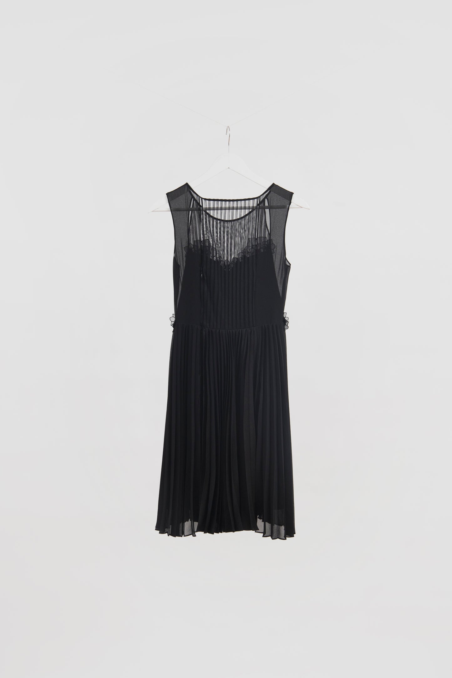 VESTIDO PLISADO FLORES BCBG MAXAZRIA