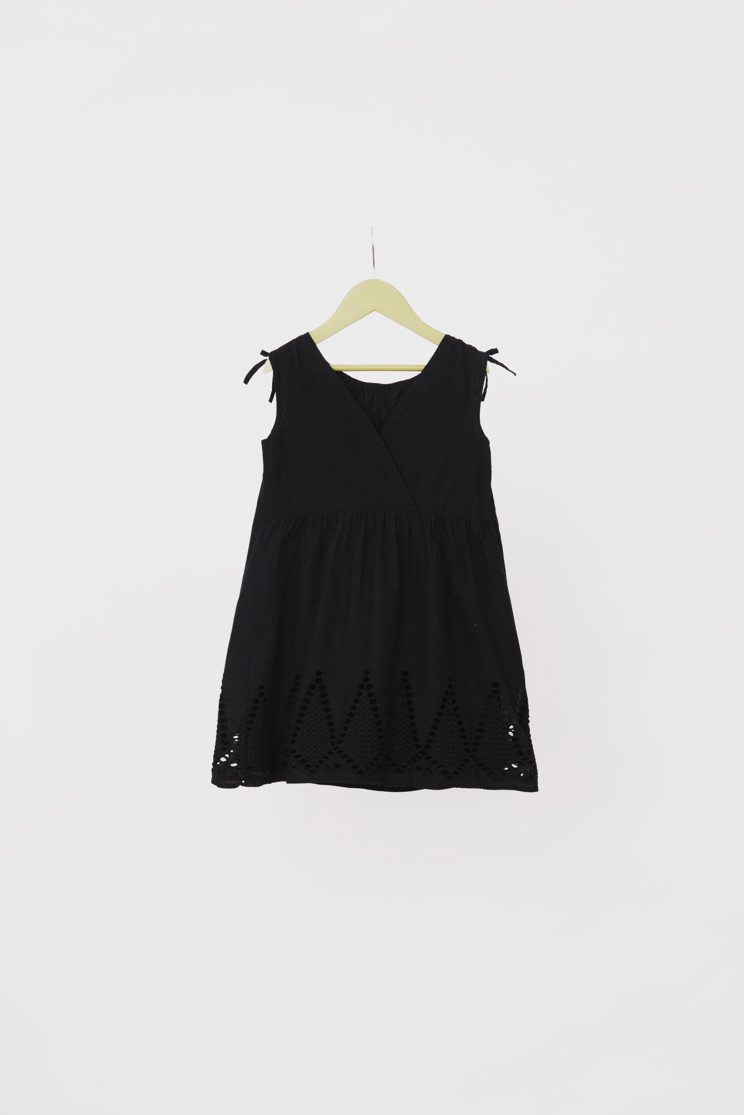 VESTIDO ENCAJE PETIT