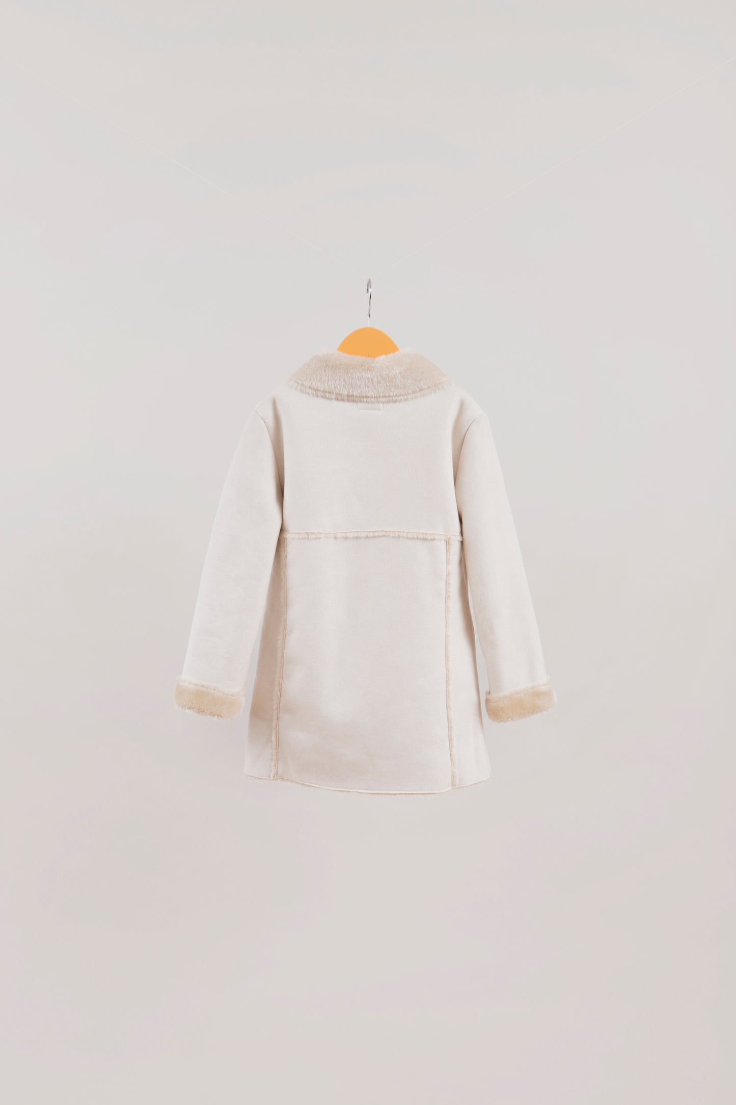 ABRIGO CFK GAMUZA PETIT