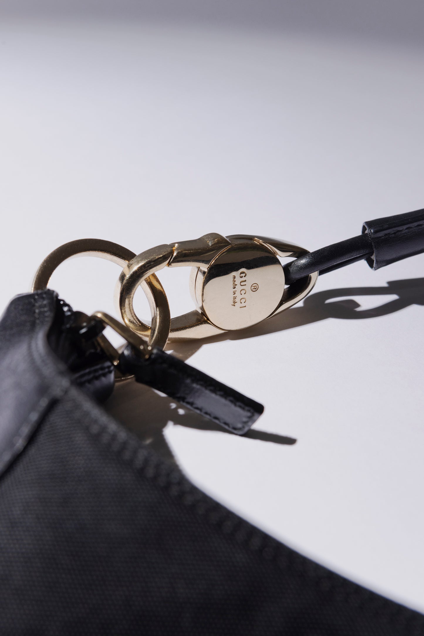 BOLSO CLASP HOBO ERA TOM FORD [ARCHIVO]