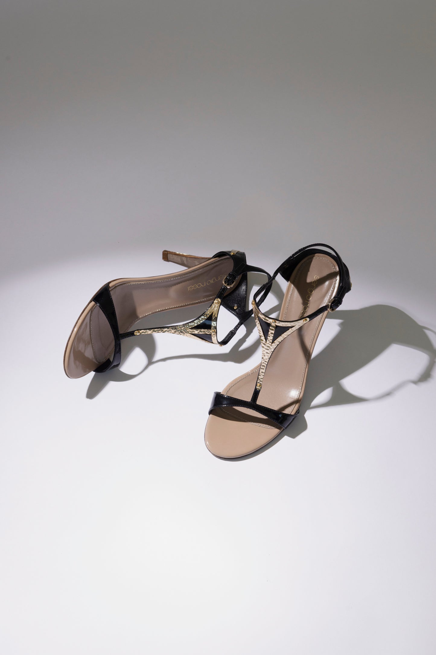 SANDALIAS CHAROL