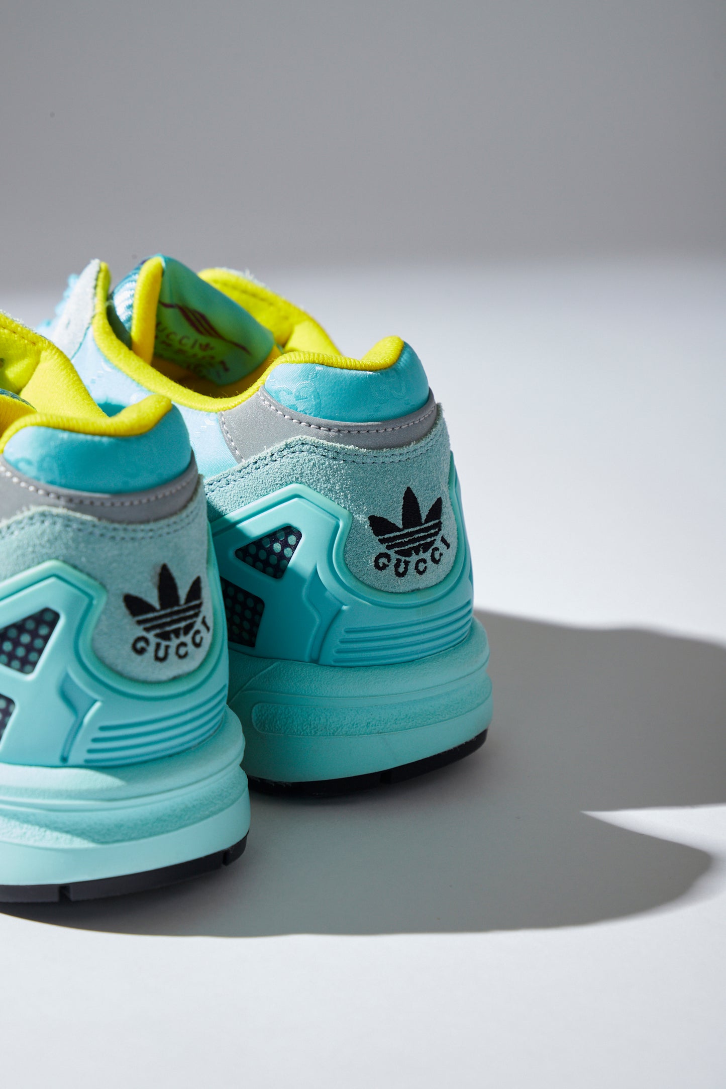 ZAPATILLAS GUCCI x ADIDAS ZX 8000 AQUA EDICIÓN LIMITADA
