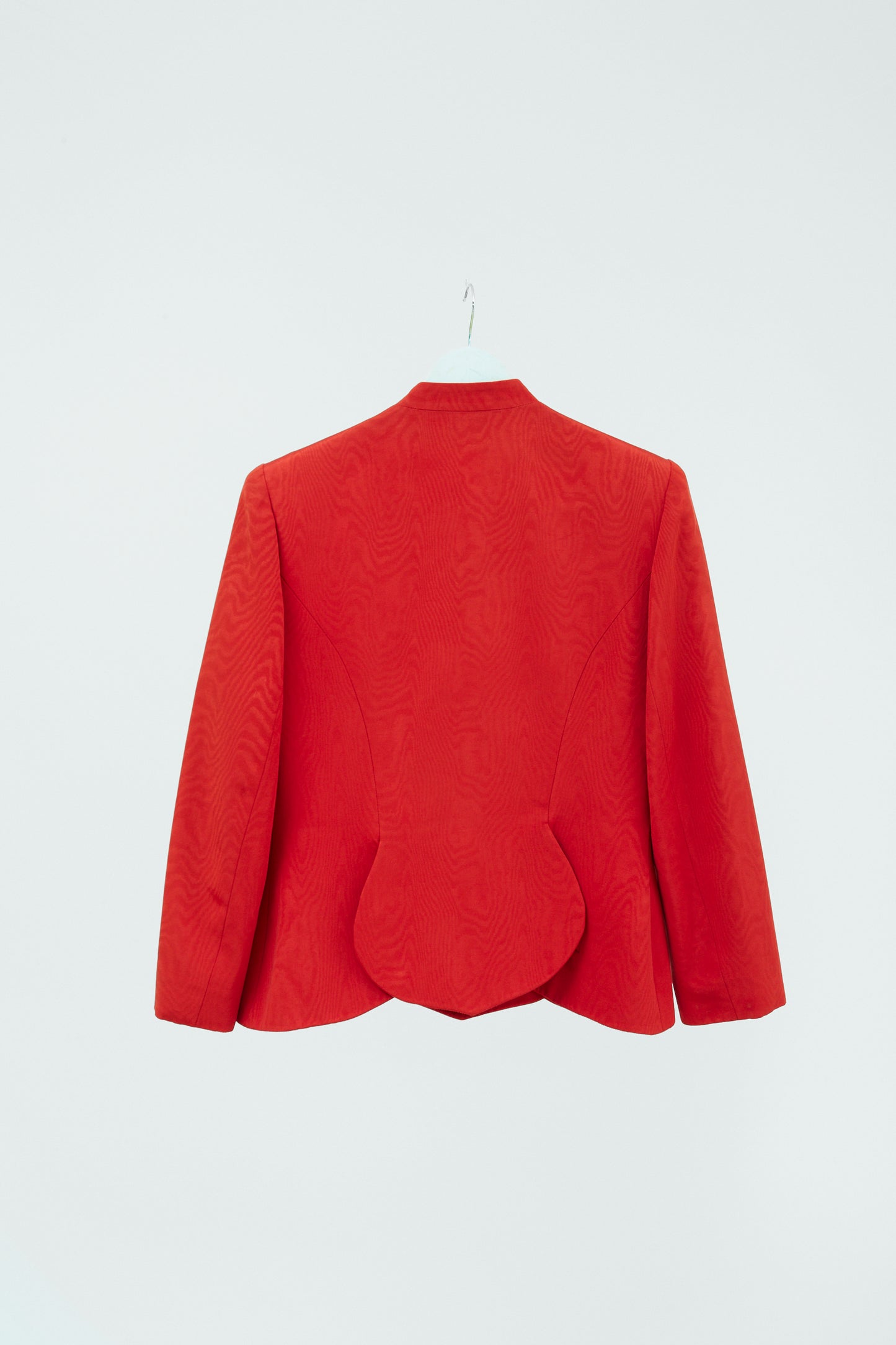 CHAQUETA LANVIN ASIMÉTRICA PÉTALO [ARCHIVO]