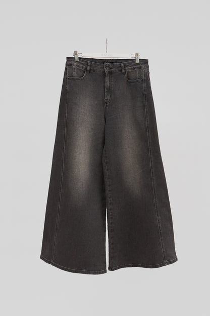 JEANS ULTRA LOOSE