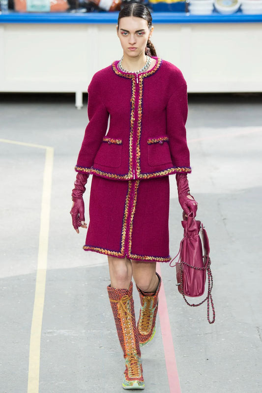 POLLERA TWEED CIRUELA RUNWAY [ARCHIVO]