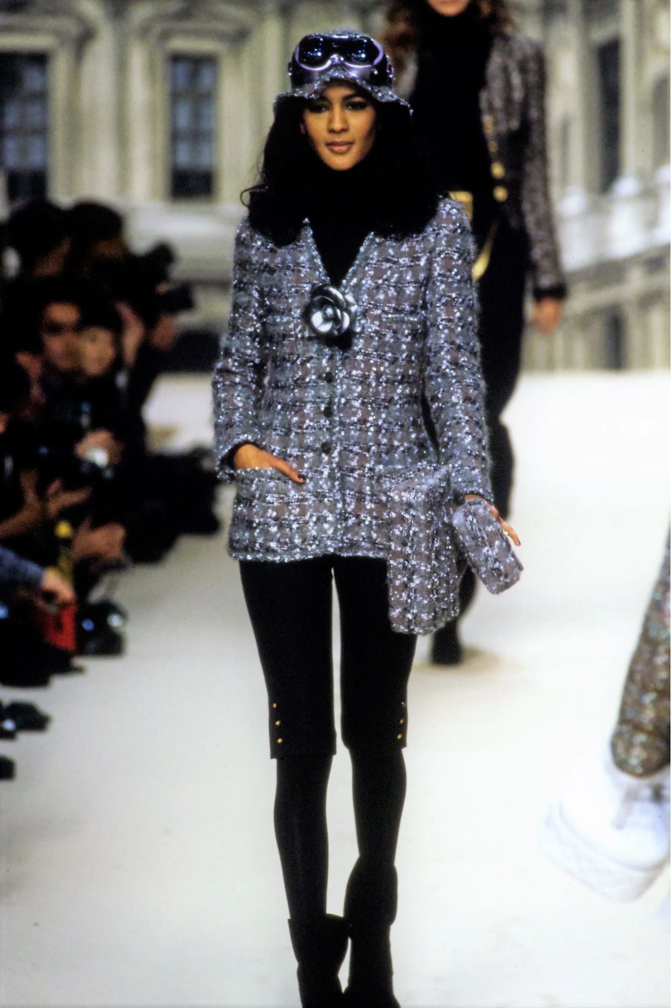 CHAQUETA TWEED GRIS [ARCHIVO]
